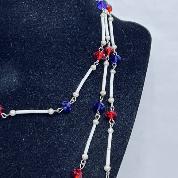 Single Strand Silver Tone, Red, White & Blue Beaded Necklace (5480) - Picture 8 of 8